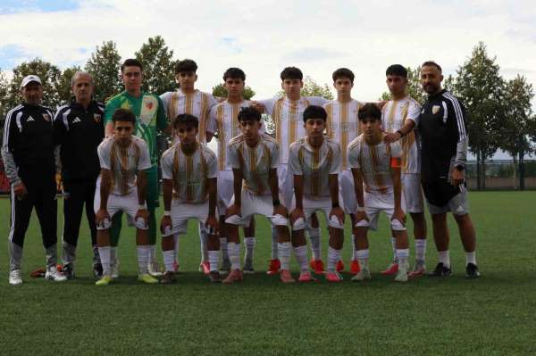 Kayserispor U16 takımı gol oldu yağdı