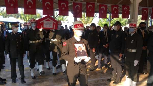 Şanlıurfalı şehit gözyaşlarıyla defnedildi