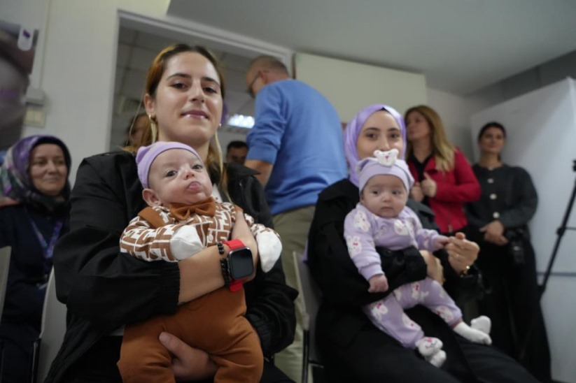 Samsun'da prematüre doğan bebeklerin anneleri: 'Umudumuzu ve inancımızı kaybetmedik'