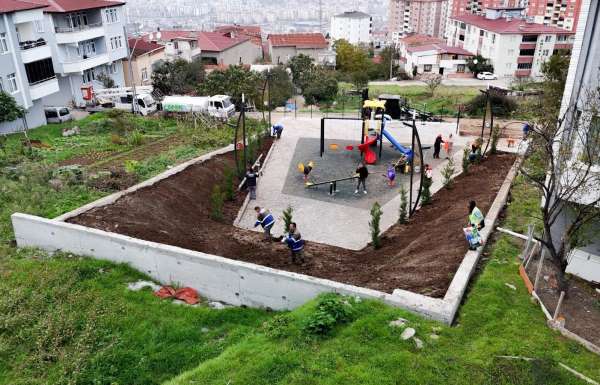 Canik'te çocuklara yeni parklar