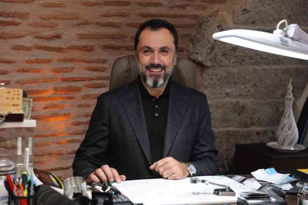 Altın 4 bin 232 dolar seviyesinde dengede: 'Sessizlik çoğu zaman yeni bir yükseliş dalgasının habercisidir'