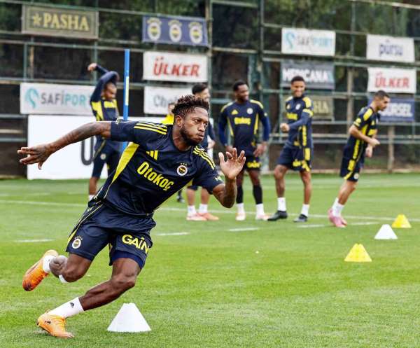 Fenerbahçe, Çaykur Rizespor maçı hazırlıklarını sürdürdü