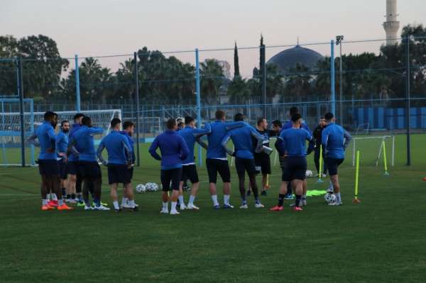 Adana Demirspor, Süper Lig'e kitlendi