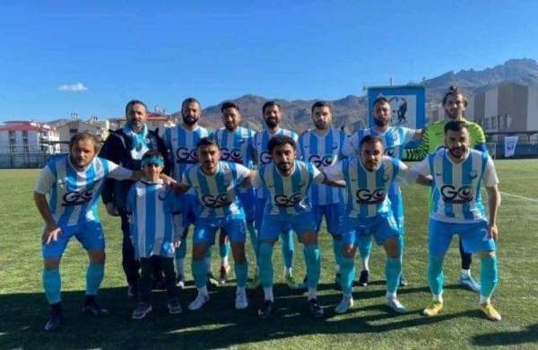 Dersimspor, sahasında 12 Bingölspor'u 2-1 mağlup etti