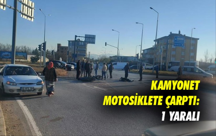 Samsun'da kamyonet motosiklete çarptı: 1 yaralı