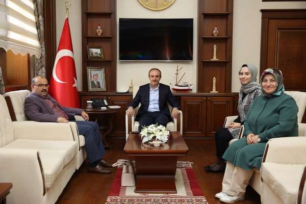 Trabzon Valisi Ustaoğlu'ndan Vali Cüneyt Epcim'e ziyaret 