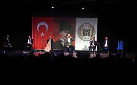 Çanakkale Şehitleri Yenimahalle'de anıldı 