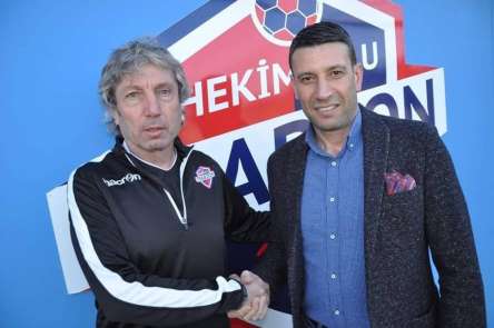 Hekimoğlu Trabzon, teknik direktörlük görevine Bülent Demirkanlı'yı getirdi 