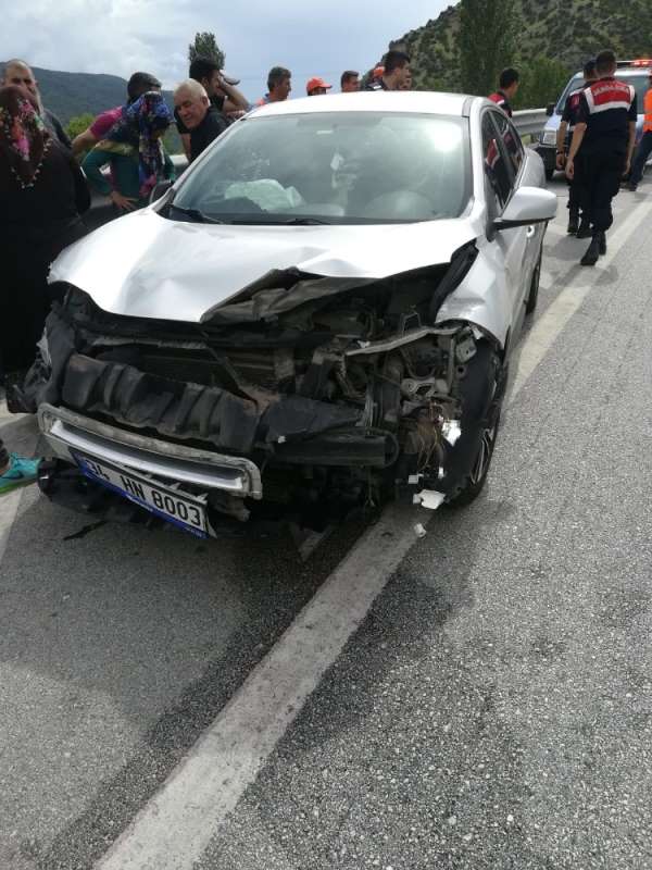 Kargı'da trafik kazası: 2 yaralı