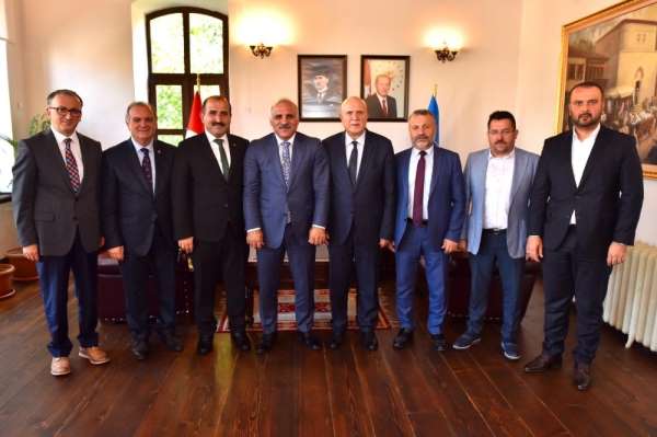 Başkan Pekmezci'den Trabzon ve Rize'ye ziyaret 