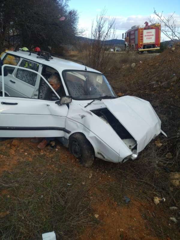Denizli'de trafik kazası: 2 yaralı 