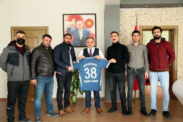 Develi Erciyesspor'dan Başkan Cabbar'a ziyaret 