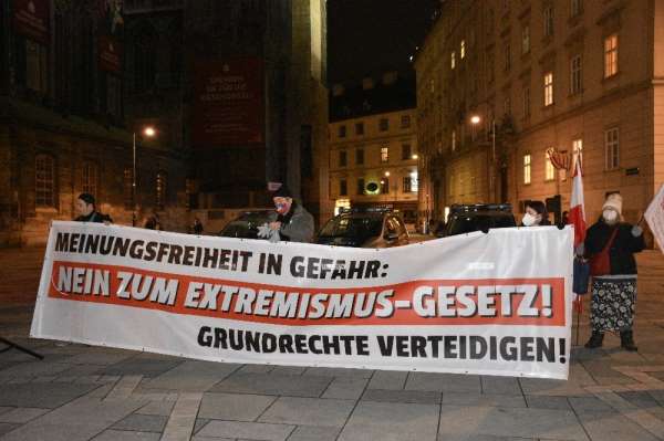 Viyana'da terörle mücadele yasa tasarısı protesto edildi 