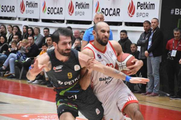 Türkiye Sigorta Basketbol Süper Ligi: Aliağa Petkimspor: 76 - Bahceşehir Koleji : 61