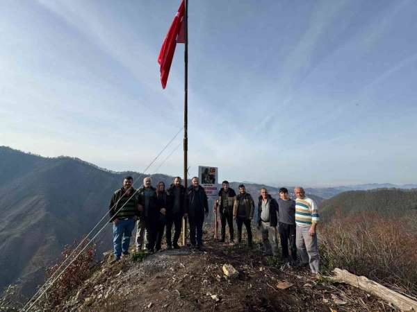 Giresun'da Şehit Ahmet Köroğlu için bayrak değişimi
