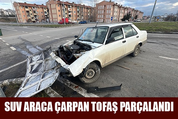 SUV araca çarpan Tofaş parçalandı: 2 yaralı