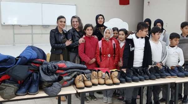 Ev hanımlarının yardım durağı Şehit Cem Özgül Okulu oldu 