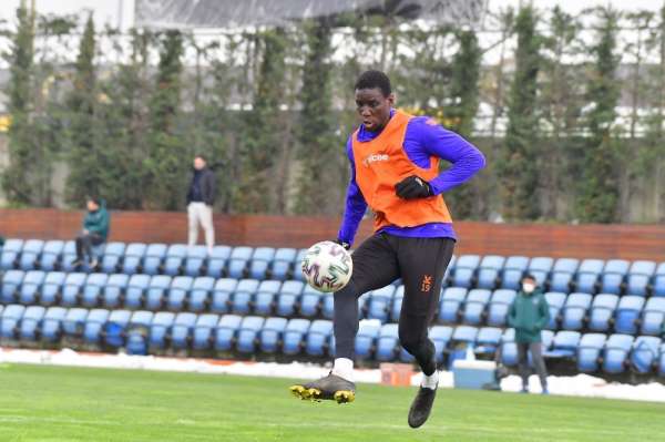 Başakşehir'de Antalyaspor maçının hazırlıkları başladı