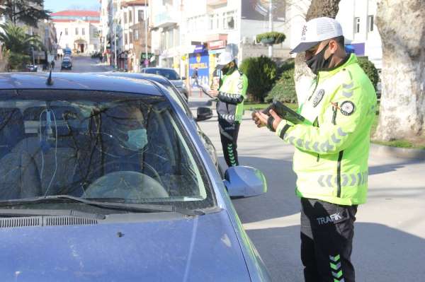 Sinop'ta polis kısıtlamada gezmeye çıkanlara fırsat vermedi 