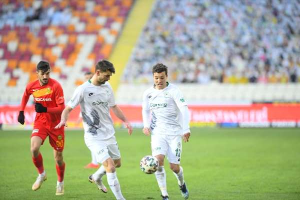 Süper Lig: Yeni Malatyaspor: 2 - Konyaspor: 3 (Maç sonucu)