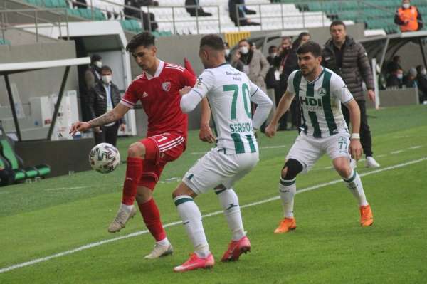 TFF 1. Lig: Giresunspor: 1 - Ankaraspor: 0 (İlk yarı sonucu) 