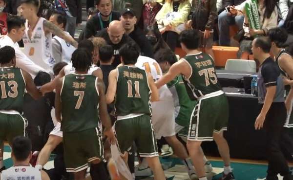 Tayvan Basketbol Ligi'nde dev kavga