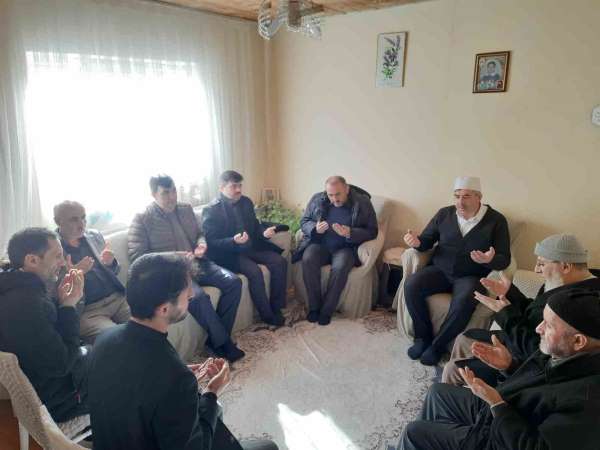 Bölge Kuran Kursu öğreticileri şehit ailesini ziyaret etti