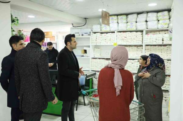 Yenişehir'de 12 bin vatandaşa 4 bin TL market yardımı