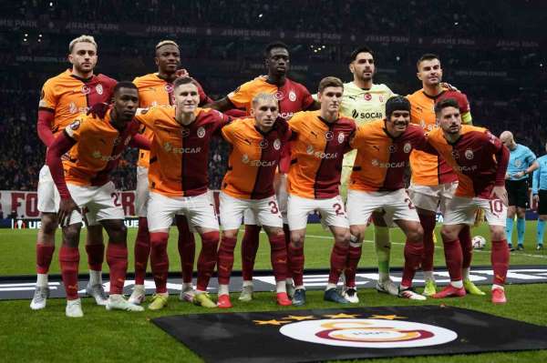 Galatasaray'da 3 değişiklik
