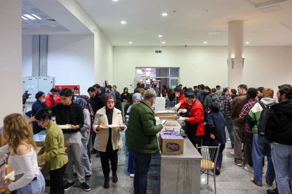 OMÜ'de Ramazan'ın ilk sofrası kuruldu