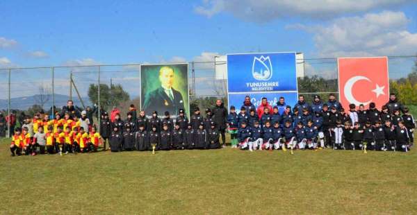 Yunusemre Belediyesinden Çanakkale Zaferi anısına futbol turnuvası