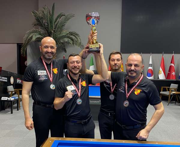 Göztepe'nin bilardo takımı Türkiye ikincisi oldu