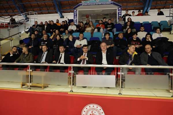 Başkan Kahveci'den Kütahya Belediyespor'a destek