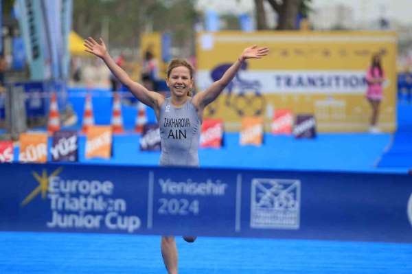 Mersin'de Avrupa Triatlon Genç Kadınlar ve Genç Erkekler Kupası yapıldı