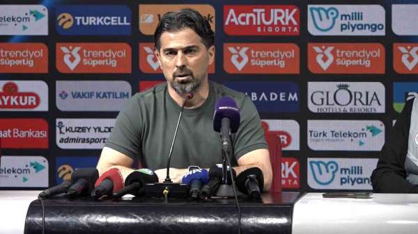 İlhan Palut: 'İkinci yarı oyuncular çok iyi performans gösterdiler'