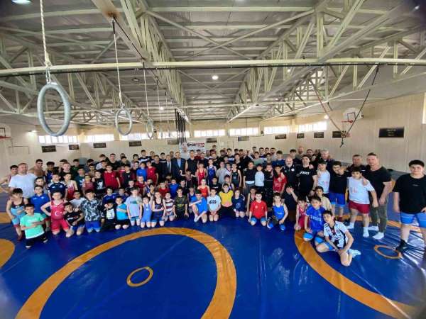 Sakarya Büyükşehir Belediyesi Spor Kulübü Başkanı Zengin: 'Spor dostluk ve kardeşliktir'