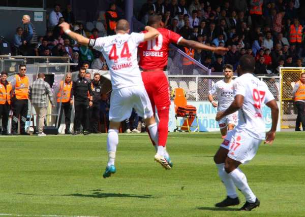 Trendyol 1 Lig: Ankara Keçiörengücü: 0 - Ümraniyespor: 1
