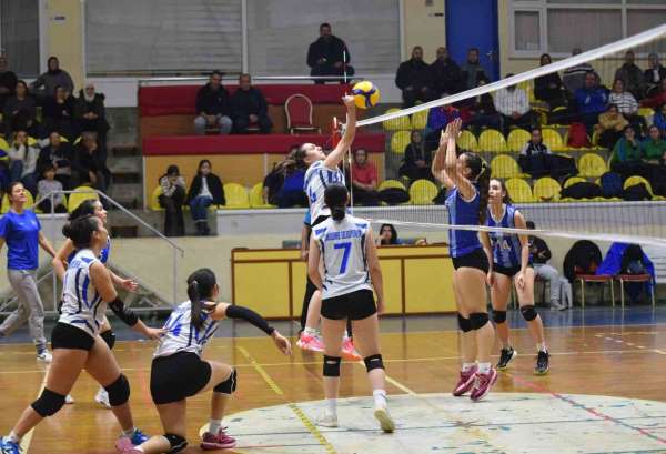 Yunusemre Belediyespor Voleybol Kadınlar 2 Lig'ine katılacak