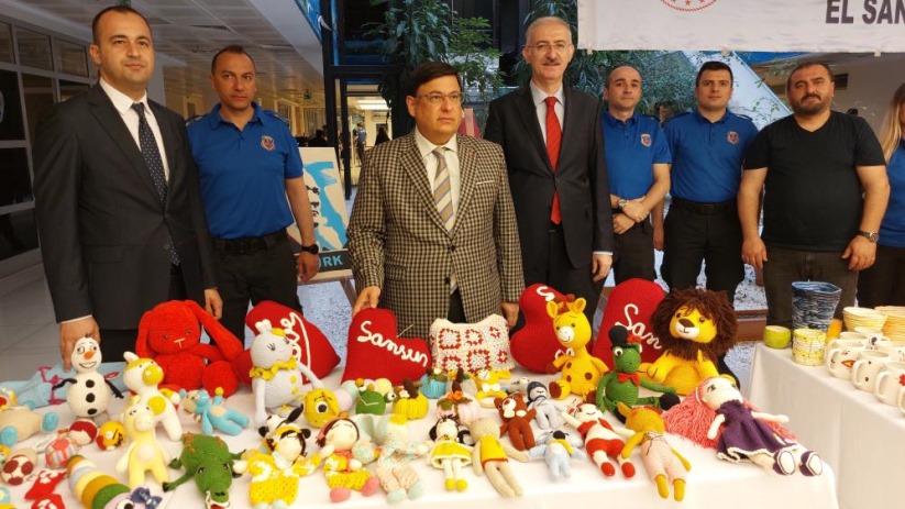 Samsun'da adliye koridorunda el sanatları sergisi