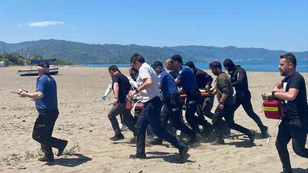 Ordu'da 3 lise öğrencisi denizde boğulma tehlikesi geçirdi