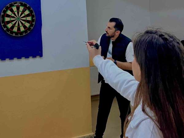 Bilecik'te Liseler Arası Dart Turnuvası tamamlandı