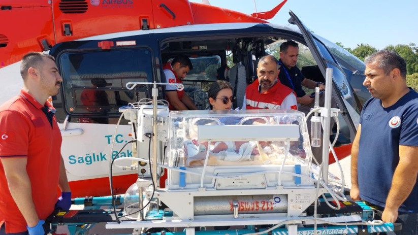 Samsun'da ambulans helikopter yeni doğan bebek için havalandı