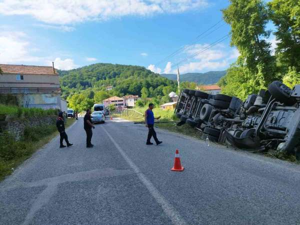 Sinop'ta LPG yüklü tanker yan yattı