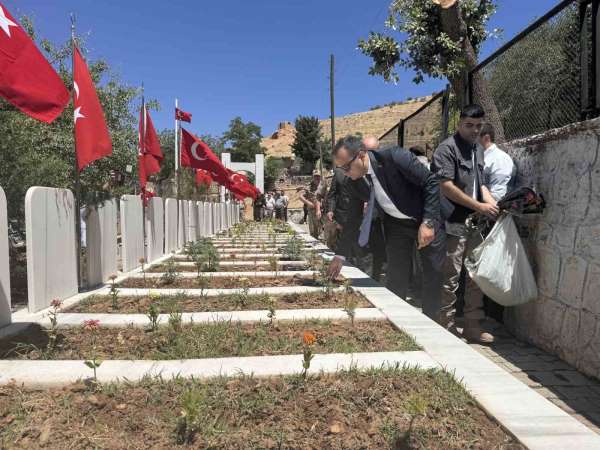Mardin'de 38 yıl önce PKK'lı teröristlerce katledilen 30 kişi anıldı