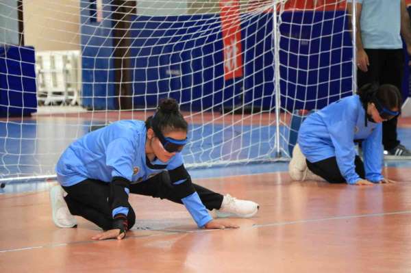 50 kulüpten 500 özel sporcu goalball için Kocaeli'de