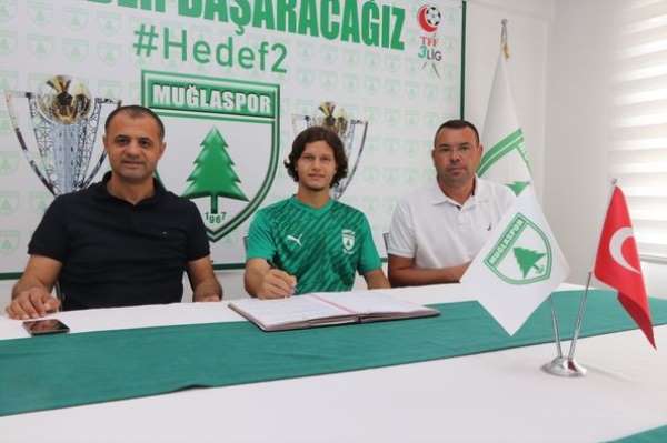 Muğlaspor'a 'Tatlı' transfer