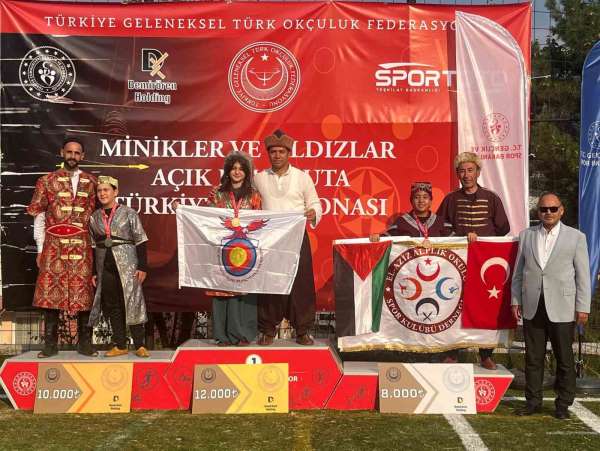 Elazığlı Buğlem Sare'den yeni derece