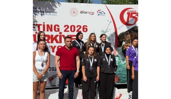 Çekerek Kano Takımı Türkiye şampiyonu oldu