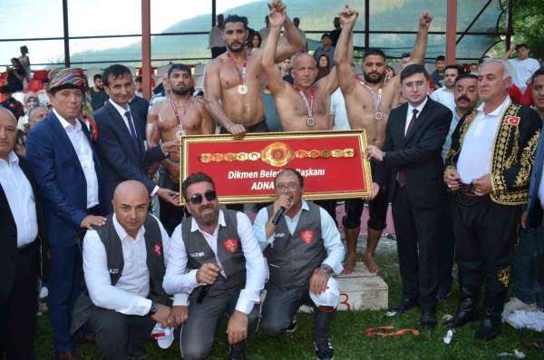 Karadeniz'in Kırkpınarı'nda altın kemer Mustafa Taş'ın