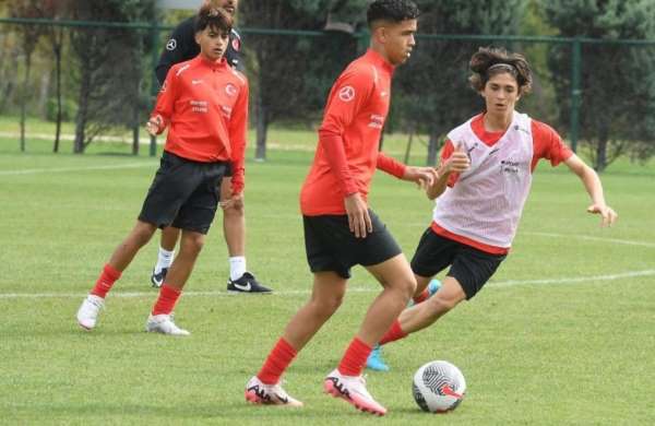 Aras Çelik'e milli davet